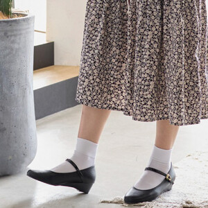 ウェッジストラップパンプス|ブラック XL(25.0cm) レディース パンプス 3.5cmヒール ウエッジソール 幅広 甲高 外反母趾 ゆったり幅 大人気 靴 お仕事靴