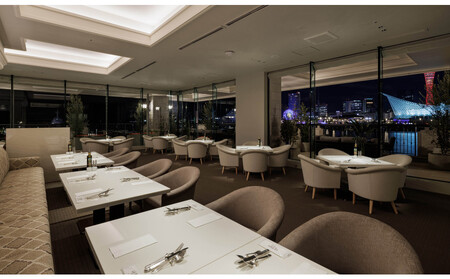 「レストランカフェテラス アミ神戸」ペアディナー券「[デザートワゴン付]名物料理を詰め込んだスペシャルコース」