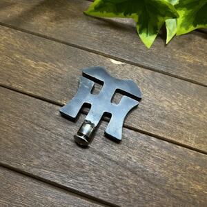 [HIBANAS]熟練の職人が作る鍋蓋ツマミ・HIBATOTTE(ヒバトッテ)Tigers