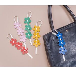 [お花チャーム]いつもの鞄が華やかに♪