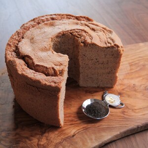 人気の しっとり ふわふわ ビオ・シフォンケーキ ホール [アールグレイ][ひみつのひとさじ]お菓子 焼菓子 洋菓子 スイーツ シフォン ケーキ チョコレート 詰合せ オーガニック 低糖質 贈り物 ギフト ティータイム コーヒーブレイク