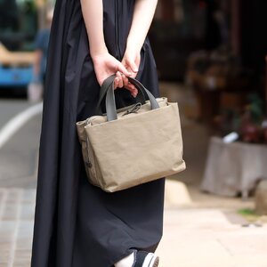 [豊岡鞄]TUTUMU tre mini boston bag(S4100)グレージュ