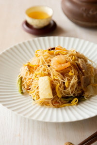 極旨直火海鮮焼ビーフン (230g×5袋) | 兵庫県 丹波篠山市 びーふん シーフード 麺類 夜食 お子様 おかず 惣菜 温めるだけ 冷凍食品 中華料理 ヘルシー 炒めもの ケンミン 健民 ギフト