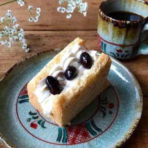 丹波篠山の黒豆シフォンケーキ 6個×2箱 BA56 兵庫県 丹波篠山市 お菓子 おかし スイーツ お取り寄せ お取り寄せスイーツ お土産 洋菓子 食品 食べ物 ギフト プレゼント 贈り物