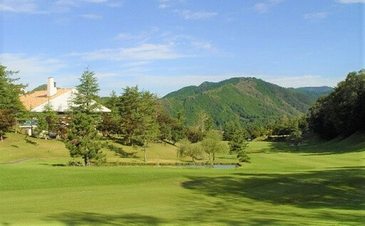 山東カントリークラブのゴルフ場利用券(1,000円×30枚) ゴルフ プレー券 割引券 チケット 優待券 兵庫県 朝来市 山東 大自然 良好なグリーンコンディション 山東カントリークラブ