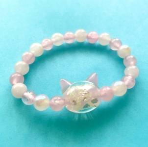 光る猫玉とローズクオーツのブレスレット ジュエリー(レディースサイズ) 10-211
