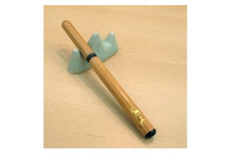 天然竹筆ペン 桐箱入り/鹿(限定品)筆ペん 鹿 筆ペン あかしや 筆ペン 鹿柄 筆ペン 竹筆 筆ペン 桐箱 筆ペンI-125 奈良 なら