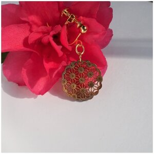 茶蝶貝のレース彫刻「麻」イヤリング_装飾品・工芸品 ピアス・イヤリング アクセサリー _