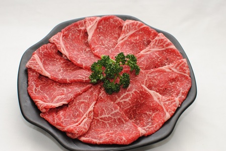 特産 黒毛和牛 熊野牛 モモ スライス 約700g すき焼き しゃぶしゃぶ 牛丼 冷しゃぶ ふるさと納税 牛肉 純 国産牛 ヘルシー 焼肉 お取り寄せ グルメ 和歌山 高野 送料無料 [iSe5]