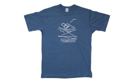 「知床トコさん」×久米繊維 コットンTシャツ 飛行柄 Mサイズ 半袖[配送不可地域:離島・沖縄県]
