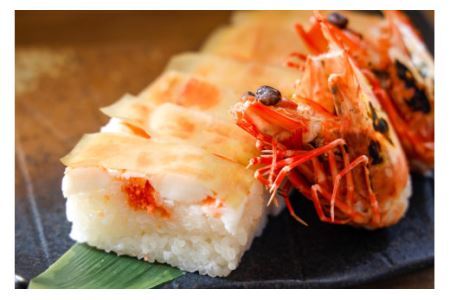 紀州有田産！さわやかなジャバラ果汁使用！足赤海老の押し寿司二本詰め合わせ【化粧箱入・贈答対応】（B671-2）