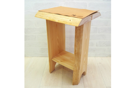 【0599-1】環境と心に優しい！紀州ひのき 手作りスツール