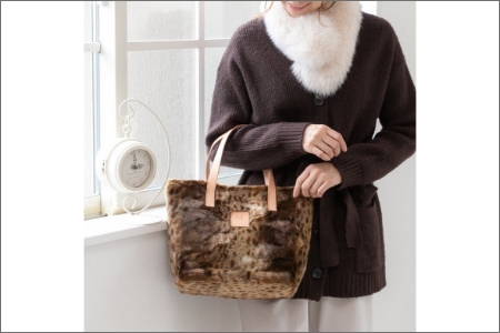 【0711】存在感のある色と柄! フェイクファートート　ブラウン