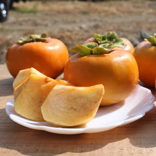 [産地直送]和歌山県産 柿 2.5kg 11玉〜12玉 品種おまかせ [2026年9月下旬〜11月下旬発送][AS90048-uts065]