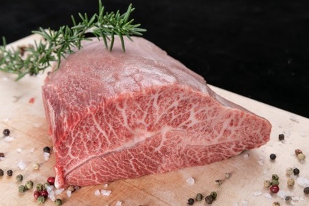熊野牛 希少部位 ミスジブロック 500g[MT23]