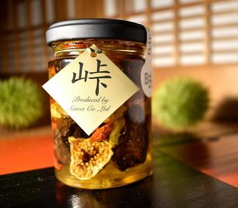 ドライフルーツの蜂蜜漬[峠プレミアム 映(HAYU)]〜熊野古道 峠の蜂蜜×ドライフルーツ [SW5]
