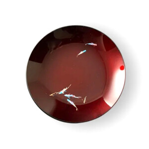 丸小皿 鯉 赤溜 ［NF266］