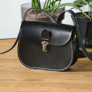 [ブラック]SB-02 ミニショルダーバッグ