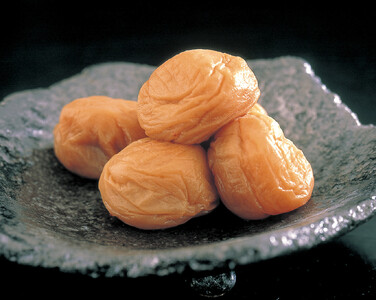 紀州南高梅 うす塩味 家庭用B級 800g sekifz013B