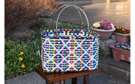 三朝町のラーメン屋「大八」のPPバンド手作りかごバッグ(カラフル)