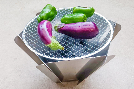 焚き火台[アウトドア キャンプ 焚火 焚火台 ステンレス 工具不要 簡単 組み立て 文字入れ オリジナル]