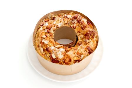 南部町産小麦のメープルナッツシフォンケーキ
