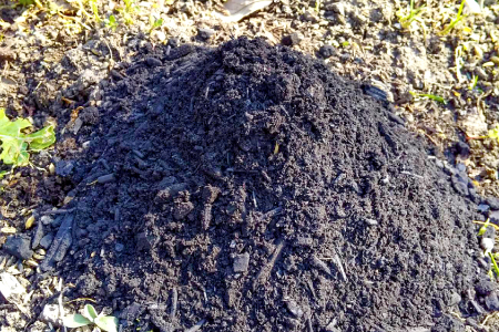 天然素材の土壌用 粉炭(30L)