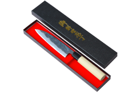 [川島忠善]手打ち三徳包丁(中) [包丁 三徳包丁 手打ち 中 刃渡り16cm 調理器具 さび落とし キッチン用品 調理用品 切れ味抜群 さび防止加工 ギフト プレゼント ナイフ キッチングッズ]