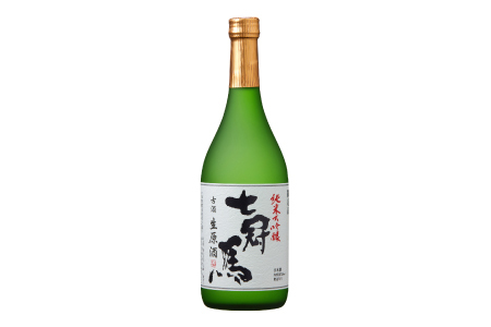 七冠馬 純米大吟醸 古酒[ 日本酒 純米酒 純米大吟醸酒 720ml 四合瓶 七冠馬 酒 お酒 地酒 冷酒 こだわり アルコール スッキリ 家飲み 晩酌 人気 銘酒 贈り物 贈答 プレゼント ギフト ]