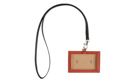 ＼年内発送／IDカードケース(横）/ ブラウン M124Y