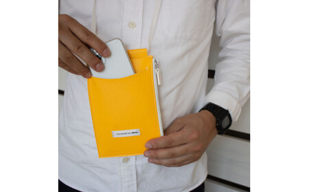 ＼年内発送／ネックケース/ イエロー M087