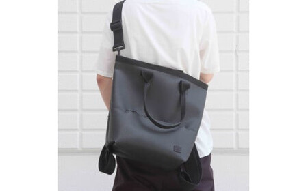 ＼年内発送／4WAYバッグ / ブラック E021