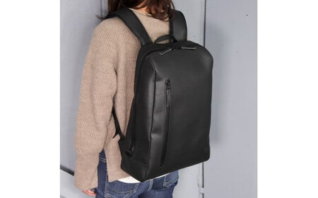 ＼年内発送／バックパック/ブラック E117