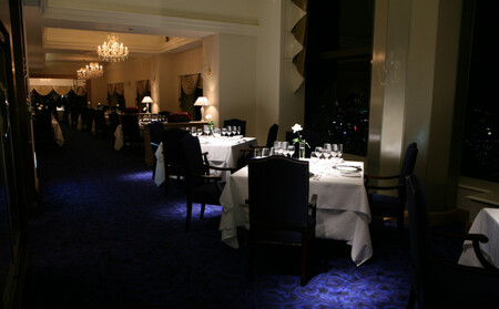 ディナーペアお食事券 [33Fレストラン シャンボール]スペシャルコース1