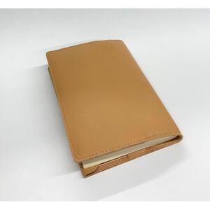 革工房いんのしま山羊革(ゴート)ブックカバー文庫本サイズ(色:ベージュ)