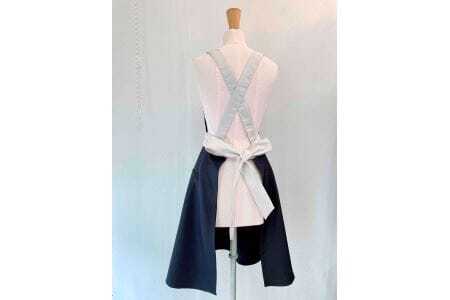 襟付きレースエプロン