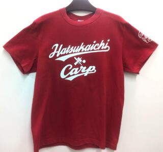 「今こそ、廿日市」カープコラボTシャツ (赤・Lサイズ)[広島東洋カープ CARP カープ プロ野球 NPB 球団 マツダスタジアム カープ カープ カープ 広島]