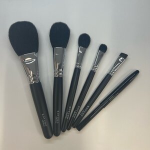 熊野化粧筆 Casual6本セット[メイクブラシ 化粧筆 フェイスブラシ チークブラシ アイシャドウブラシ 熊野筆 伝統工芸 職人技 高級筆 セット ギフト 贈り物] 14-57