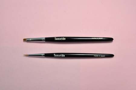 熊野化粧筆 アイラインブラシ2本セット[メイクブラシ 化粧筆 アイライン 筆 アイメイク 目元 熊野筆 伝統工芸 職人技 高級筆 セット ギフト 贈り物] 21-54