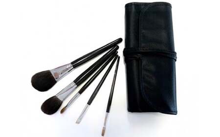 熊野化粧筆 黒檀5本セット[メイクブラシ 化粧筆 フェイスブラシ チークブラシ アイシャドウブラシ 熊野筆 伝統工芸 職人技 高級筆 セット ギフト 贈り物] 21-8