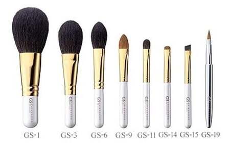 熊野化粧筆 GSシリーズ8点セットブラシ[メイクブラシ 化粧筆 フェイスブラシ チークブラシ アイシャドウブラシ 熊野筆 伝統工芸 職人技 高級筆 セット ギフト 贈り物] 26-65