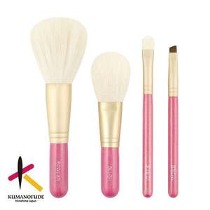 熊野化粧筆 4本セット[メイクブラシ 化粧筆 フェイスブラシ チークブラシ アイシャドウブラシ 熊野筆 伝統工芸 職人技 高級筆 セット ギフト 贈り物] 28-6
