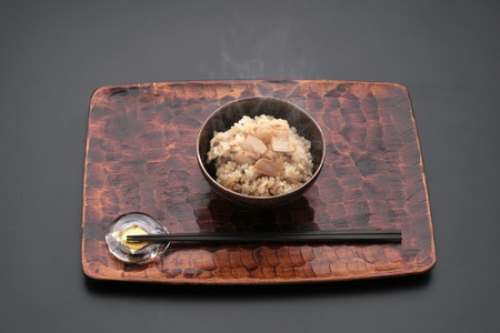 松茸香る 国産松茸ごはん 4個セット 国産 広島県 希少 まつたけ 炊き込みご飯 ギフト 世羅 A022-05