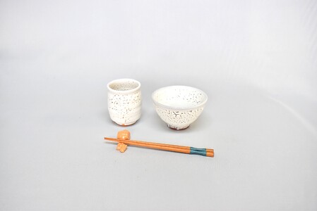 萩焼 福の器揃い「残雪」(ご飯茶碗・湯呑・箸置きセット)|HGH00027
