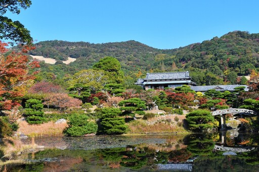 毛利博物館 企画展ペアチケット 公益財団法人毛利報公会 山口県 防府市 A75 観覧券 入場券 招待券 庭園 歴史 毛利家 国指定名勝 観光 芸術 散策