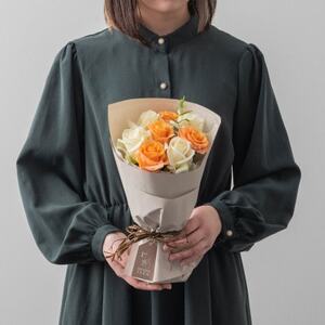 ホシファーム フリルブーケ ホワイトオレンジ 8本_花・観葉植物 花 _[配送不可地域:離島]