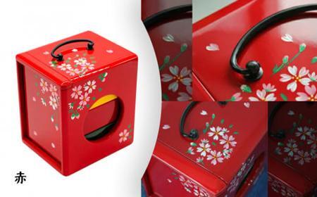 お弁当箱「遊山箱」(桜柄)[赤]3段重ねの木製