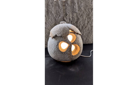 庵治石「石あかり」この実(まる型)