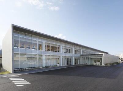 쐬lw@pi9,000~jiNiR[Xpj