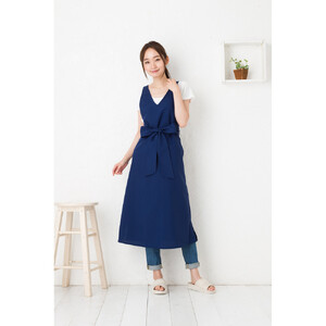 【ネイビー】Vネックリボンロングエプロン（撥水・撥油）